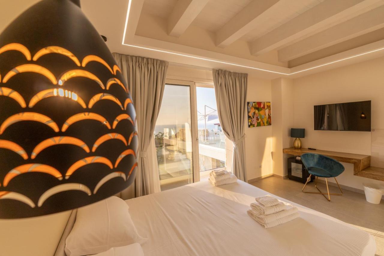Villa Rocca - Rooms&Spa Pizzo  Bagian luar foto